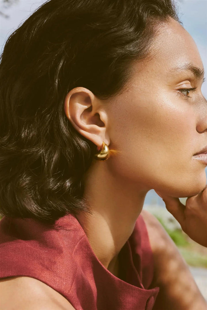 Sculptural Chubby Dome Small Hoop Earrings Gold