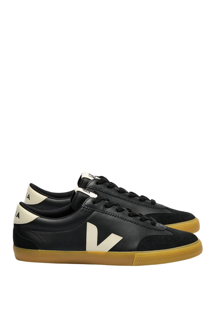 Volley Leather Black Pierre