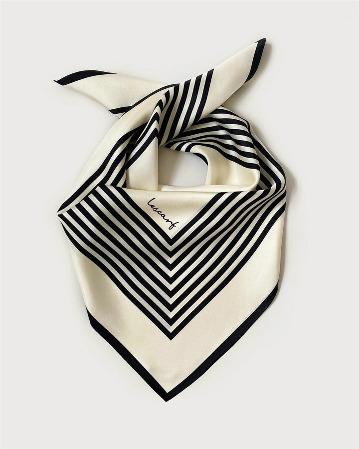 NO. 1 Scarf 65 cm. Cream/Black