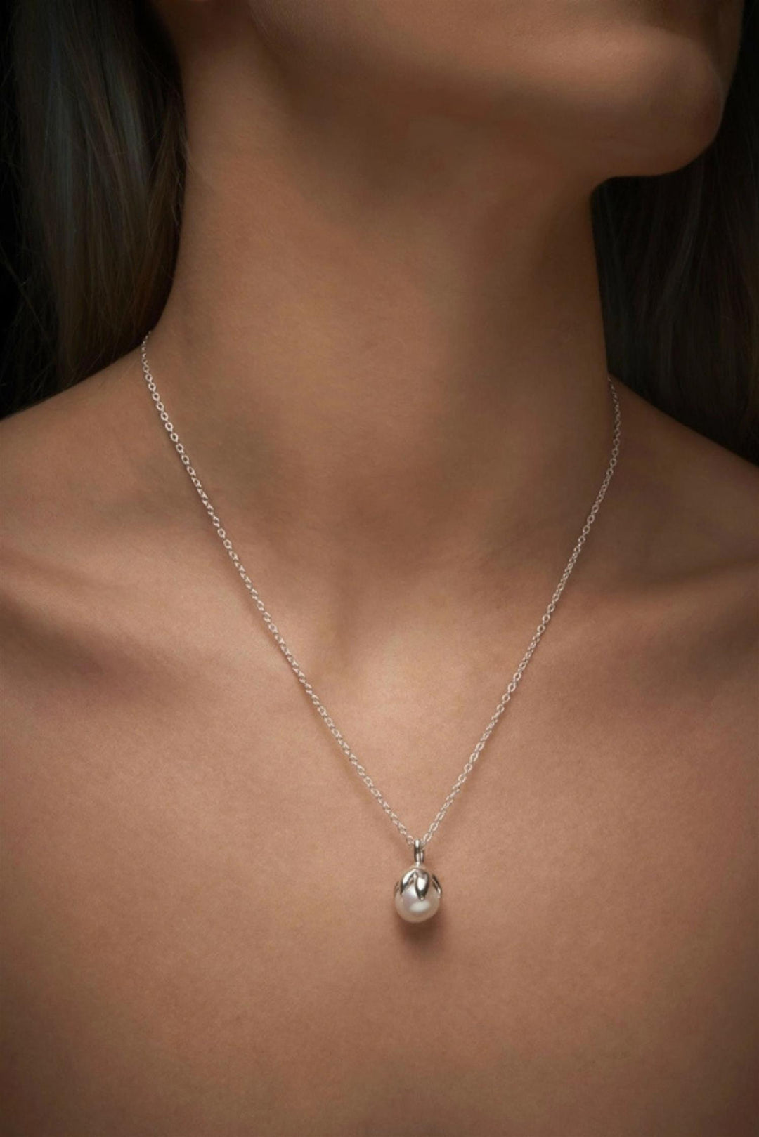 Bud Necklace Silver