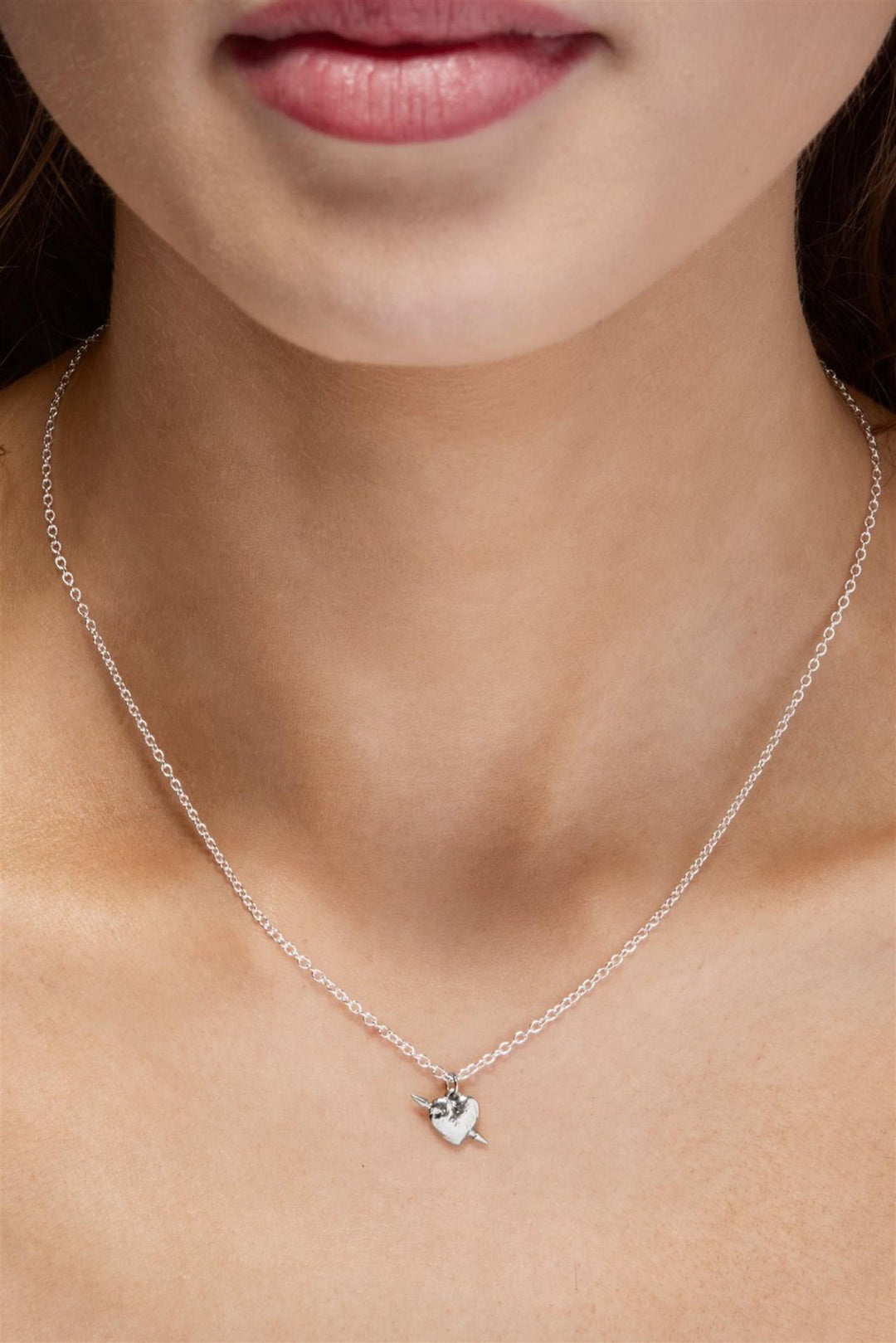 Tiny Tuvstarr's Heart Necklace Silver