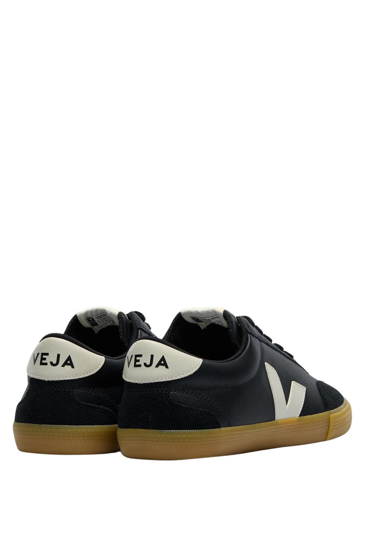 Volley Leather Black Pierre