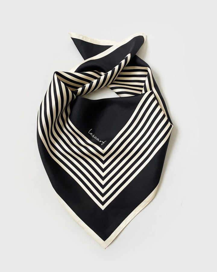 NO. 2 Scarf 65 cm. Black/Cream