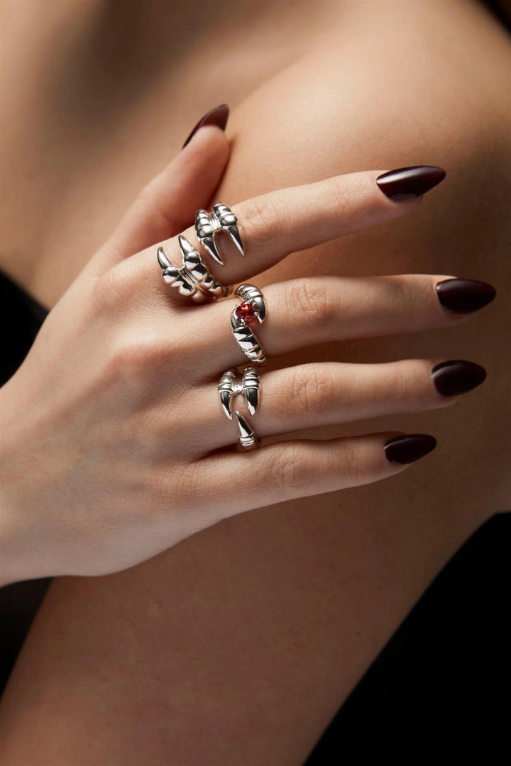 Claw Ring - Silver