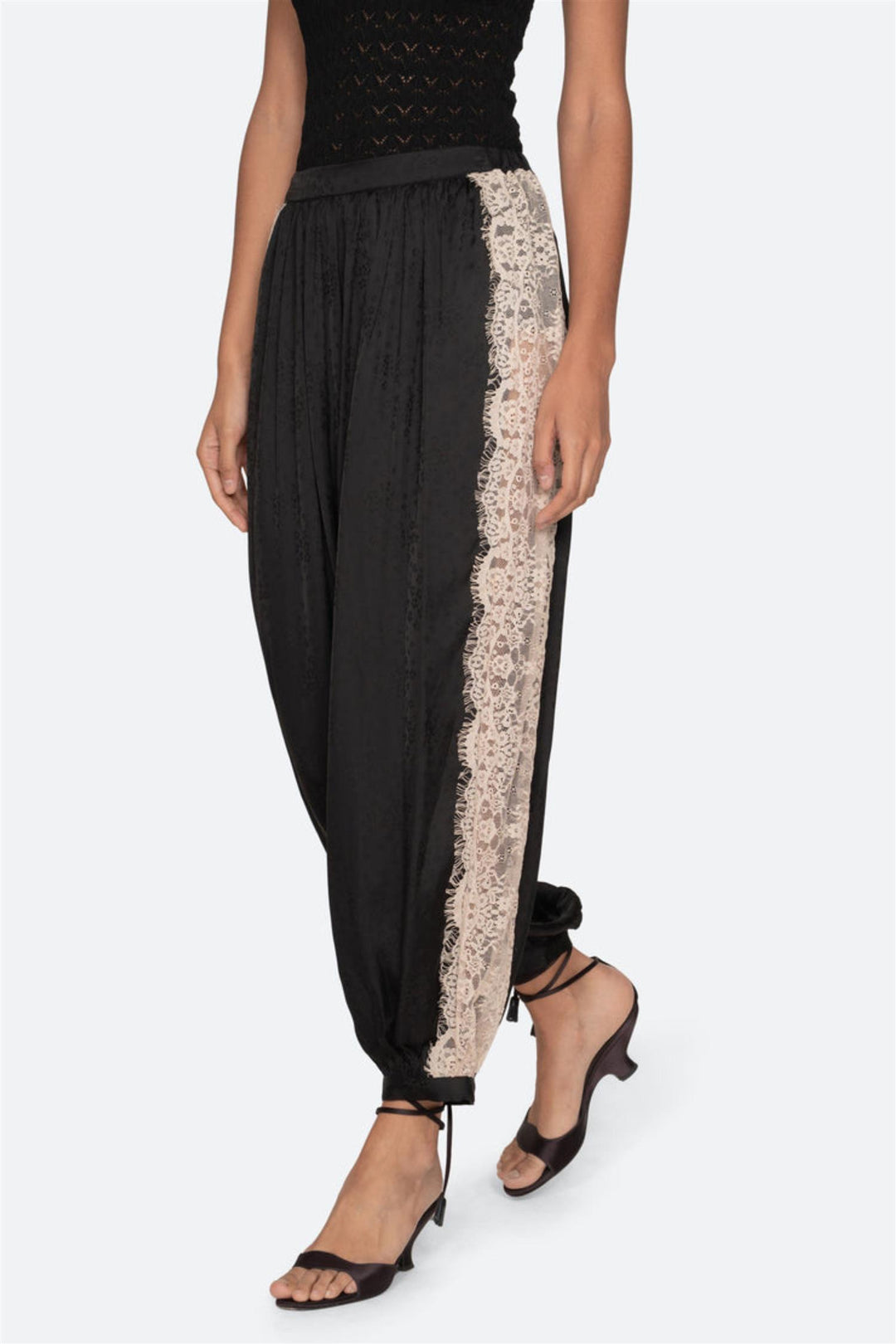 Ethel Solid Bloomer Pants Black