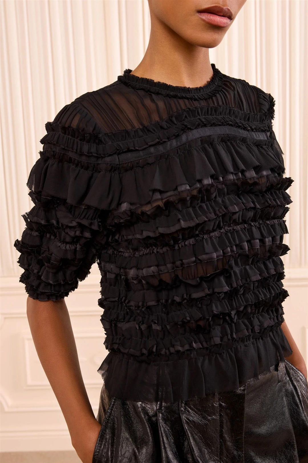 Mabel Short Sleeve Silk Top Noir