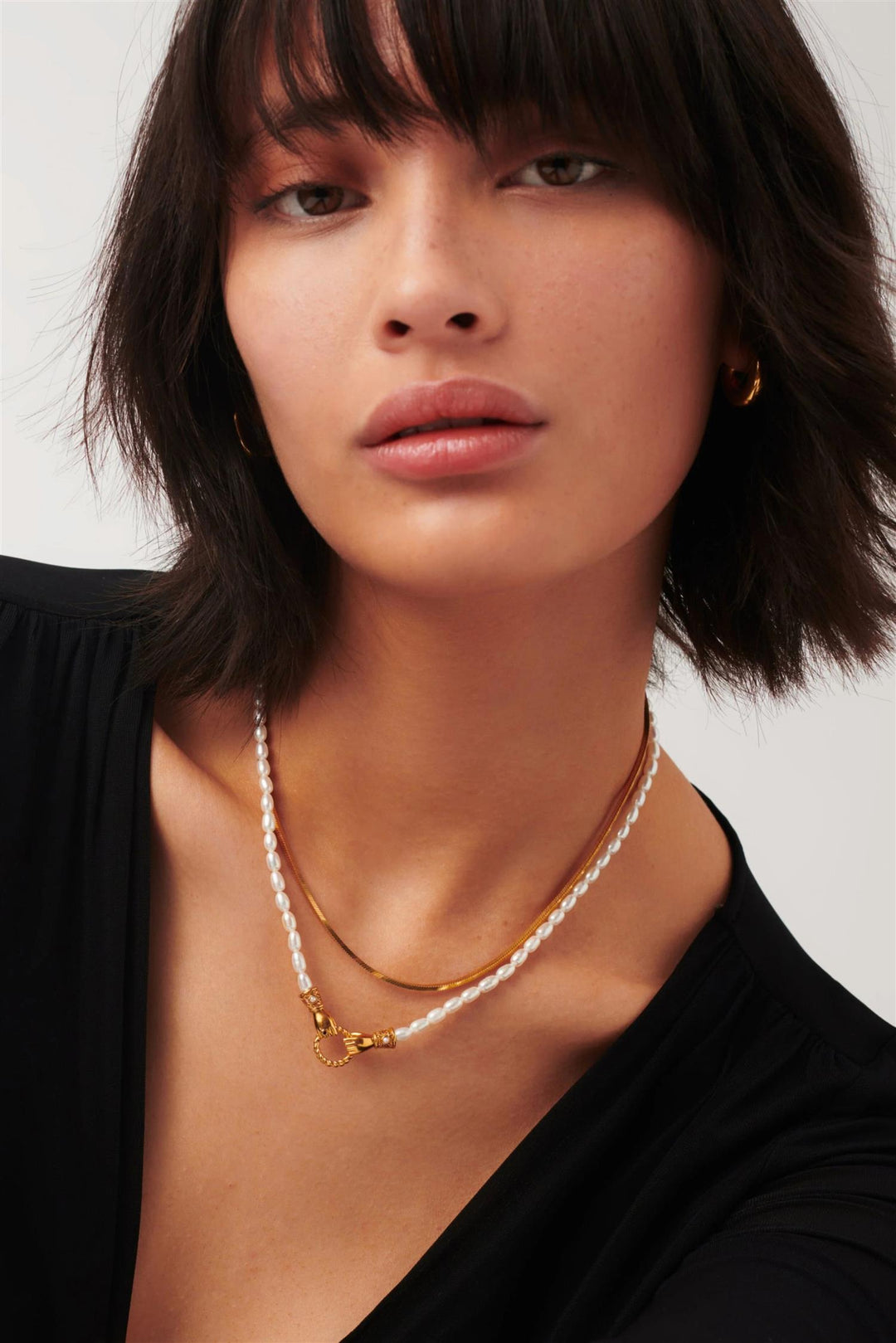 Harris Reed In Good Hands Pearl Necklace – DenDama