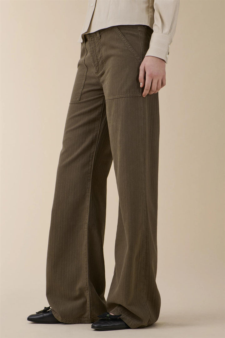 Guell Chevron Khaki Green