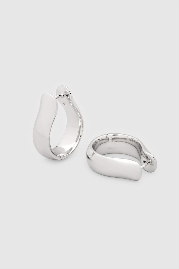 Oyster Hoops Large Silver