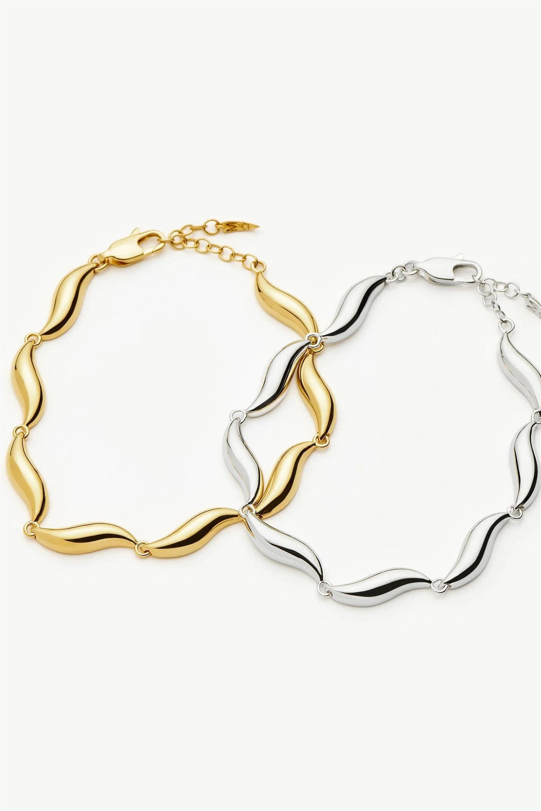 Savi Signature Link Chain Bracelet Gold