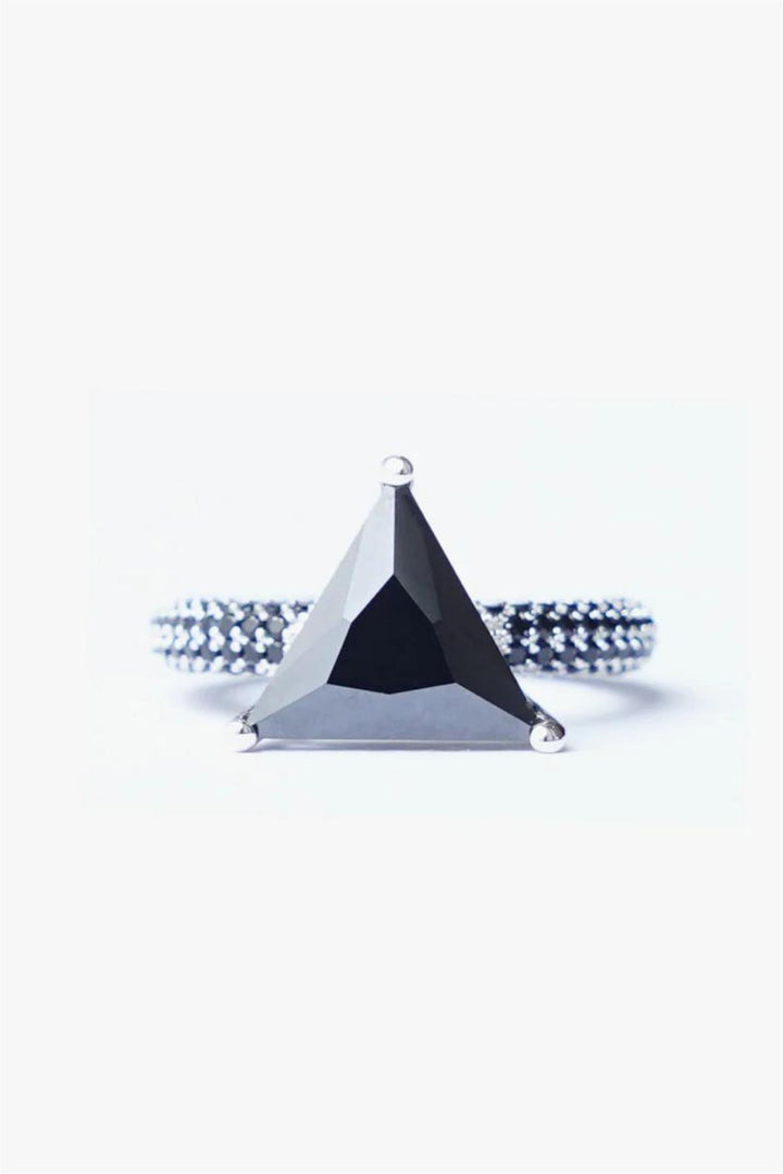 Mega Triangle Ring Black Silver