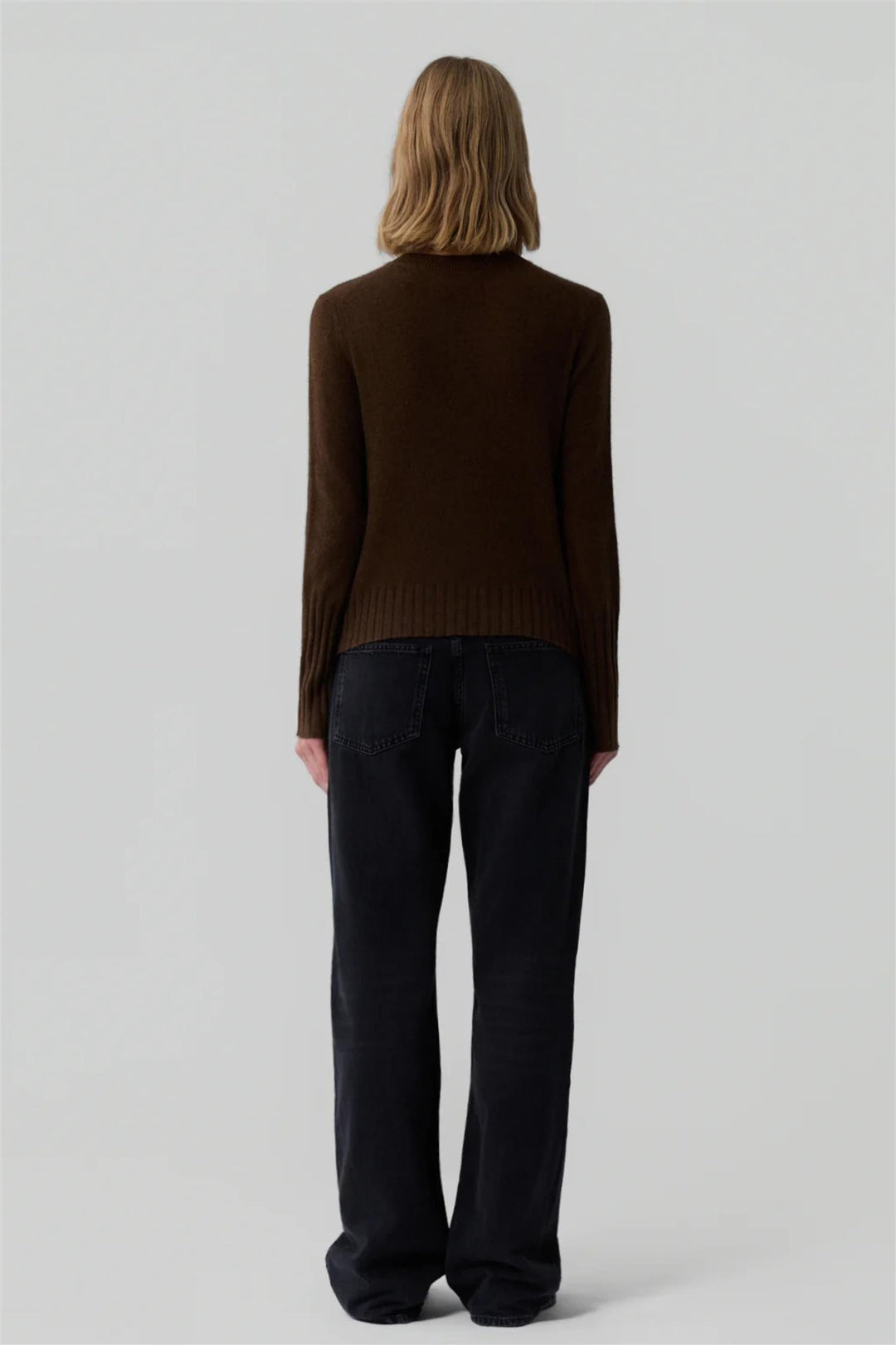 Shrunken Cashmere Crew Chestnut