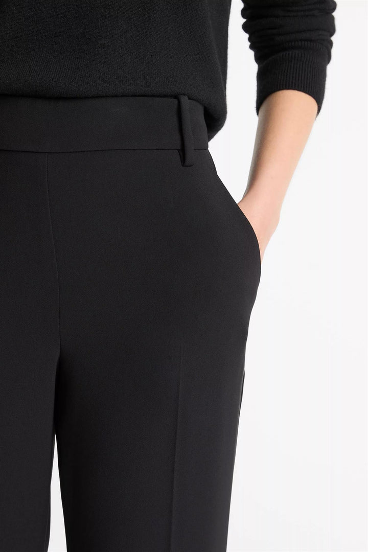 Mid Rise Tapered Pull-On Pant Black