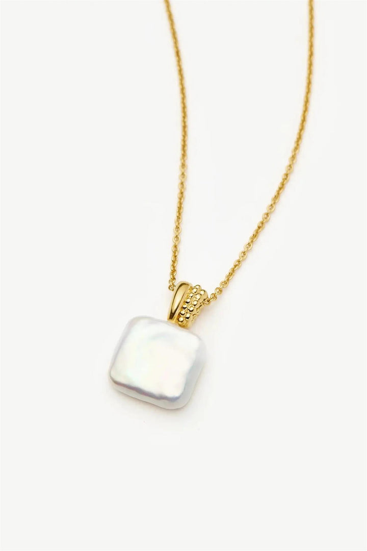 Square Pearl Baya Pendant Necklace Gold