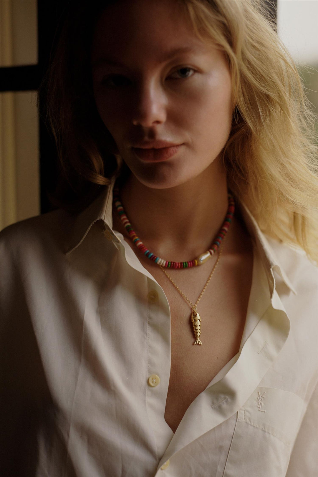 Something Fishy Necklace Gold