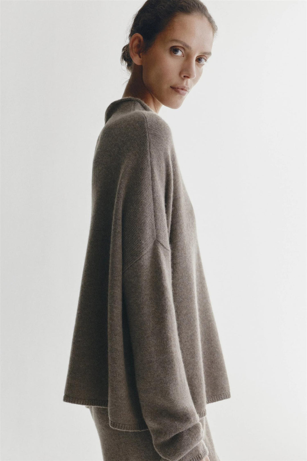 Sandy Cashmere Sweater Truffle