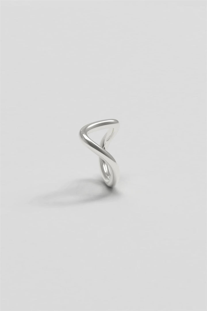 Thorn Band Ring II