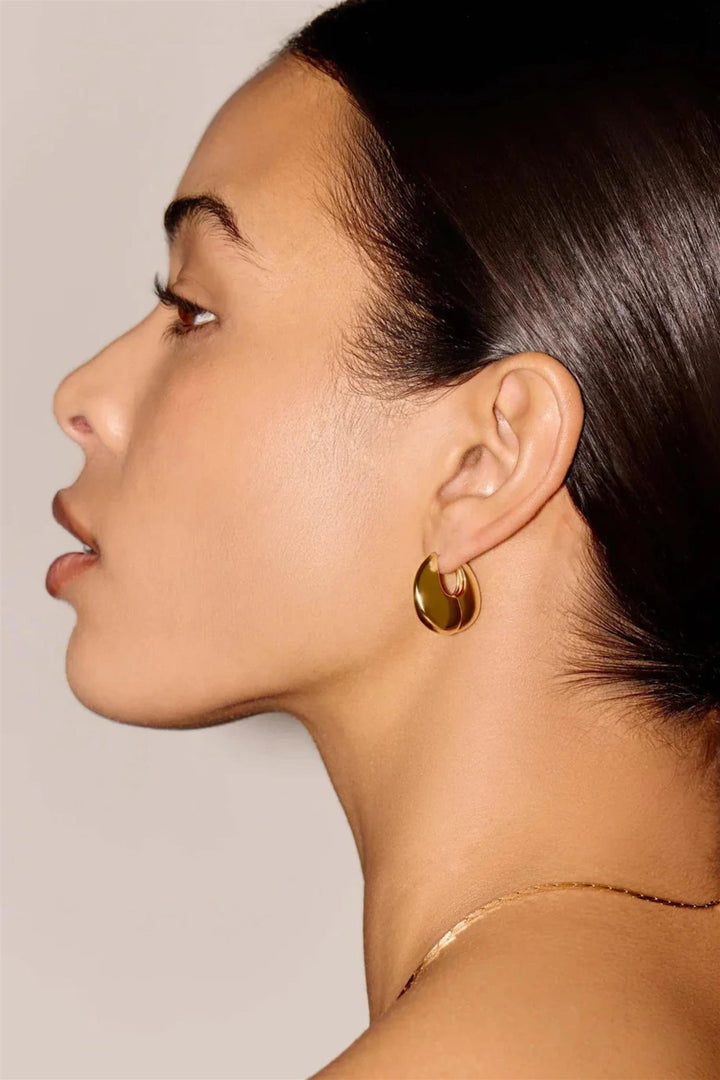 Sculptural Pebble Small Hoop Earrings Gold