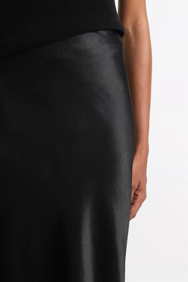 Side Slit Slip Skirt Black