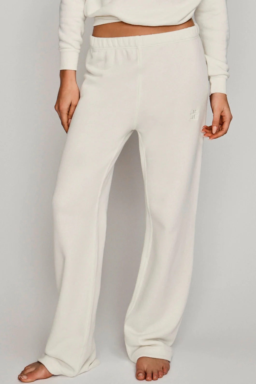 Straight Leg Sweatpant Cream