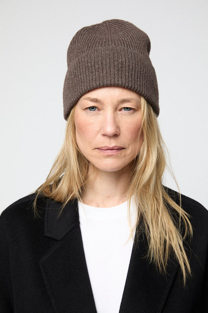 Chamonix Basolan Beanie Coffee