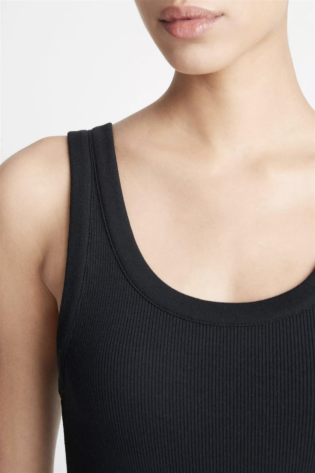 Ribbed Scoop Neck Tank Black