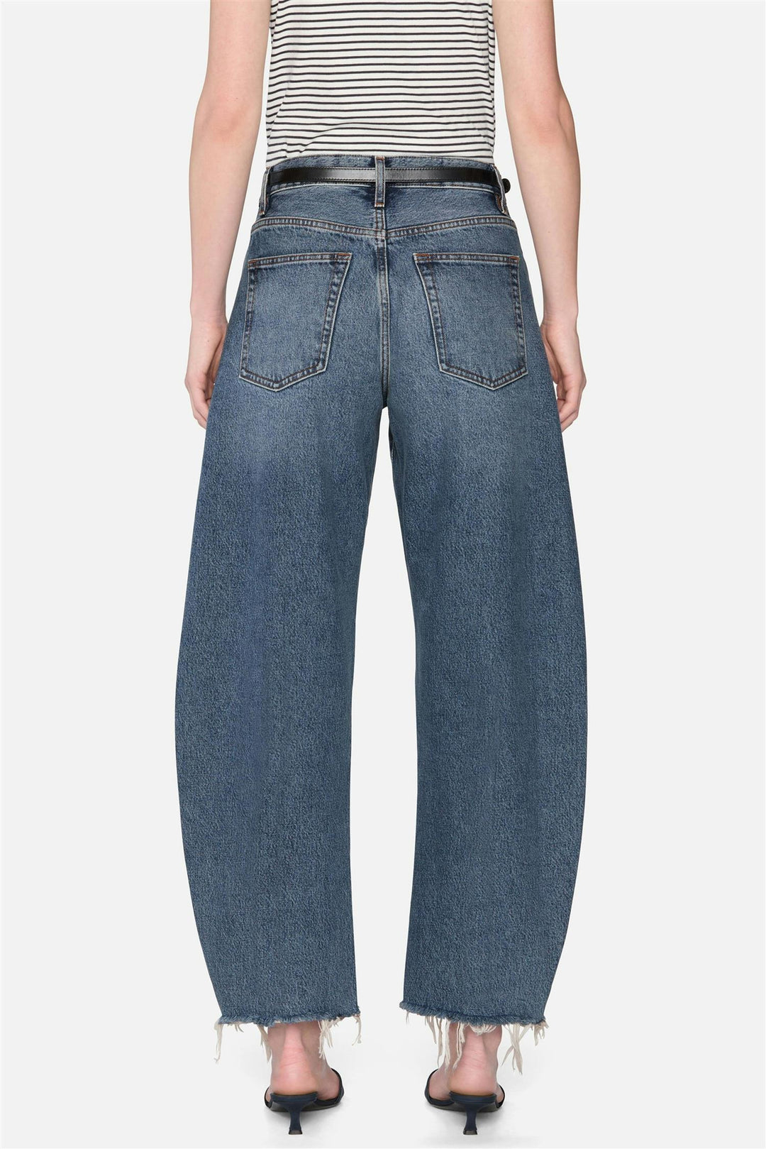 The Bubble Crop Knock Out Raw Fray