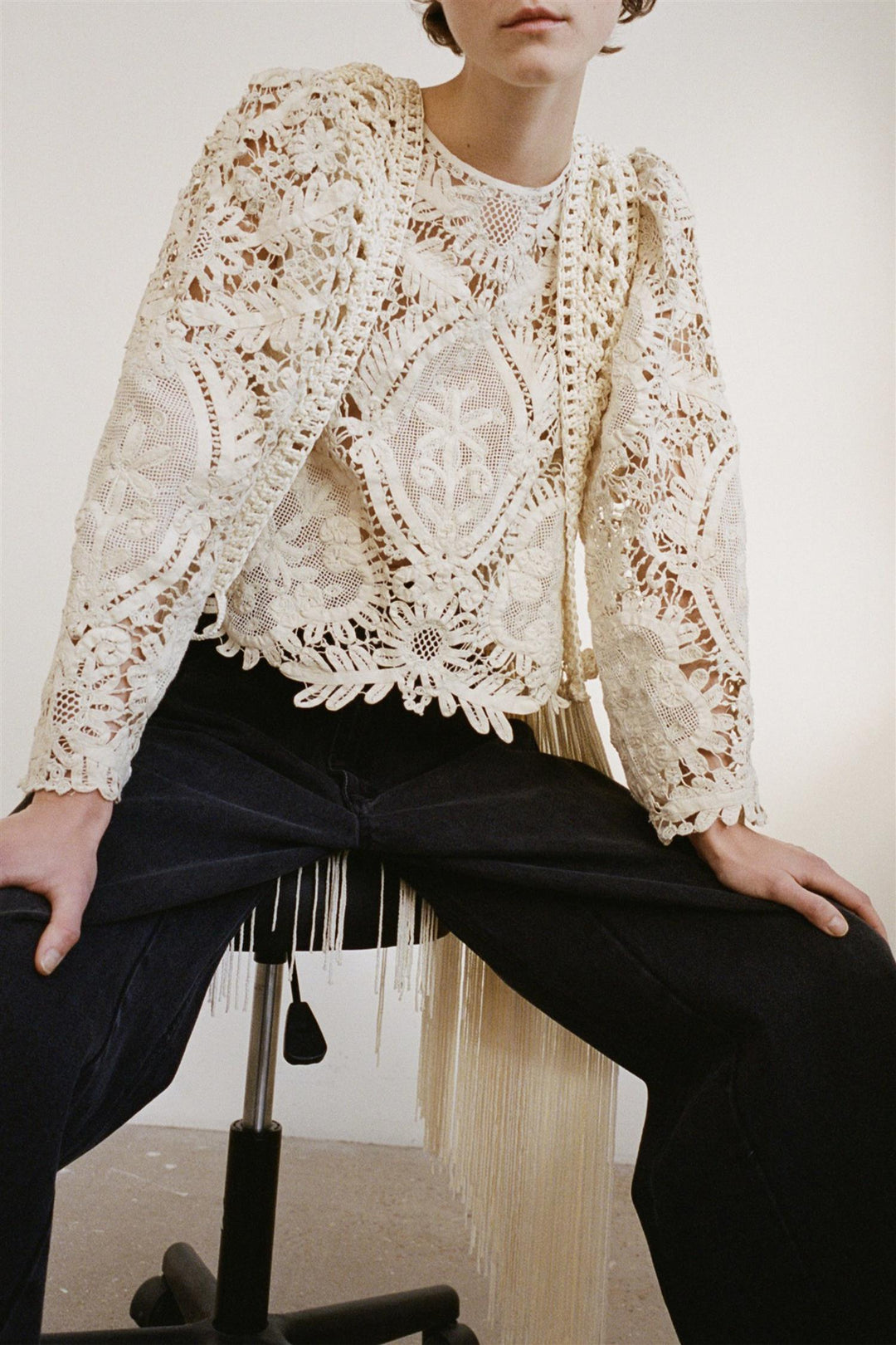 Bente Embroidery Long Sleeve Top Cream