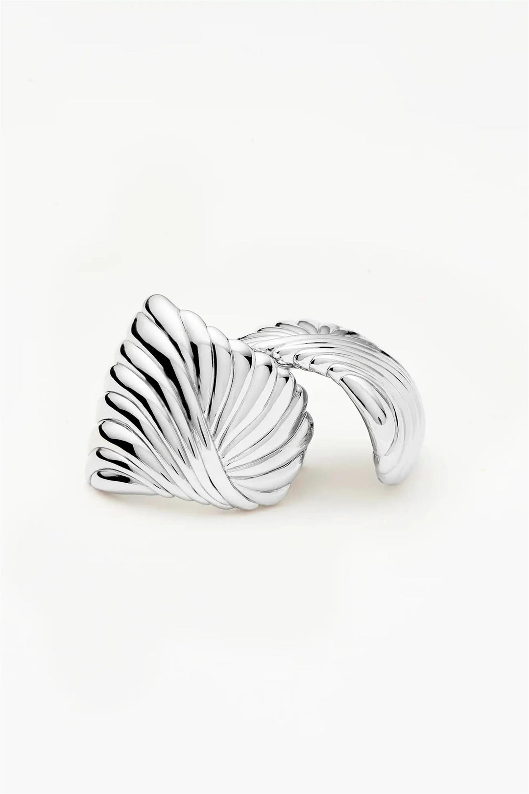 Ripple Oversized Stud Earring Silver