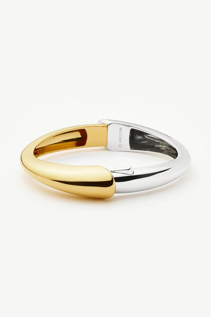Sculptural Ridge Hinged Bangle