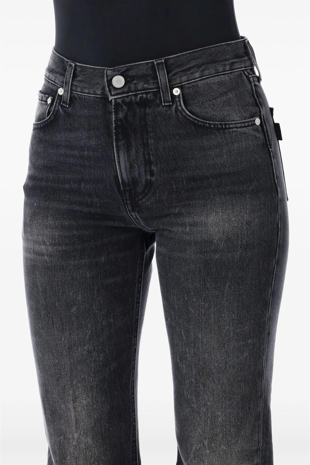 Flora Authentic Black Wash
