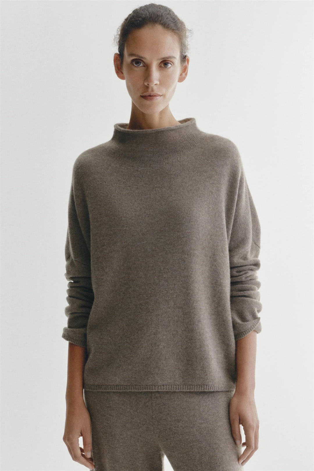 Sandy Cashmere Sweater Truffle
