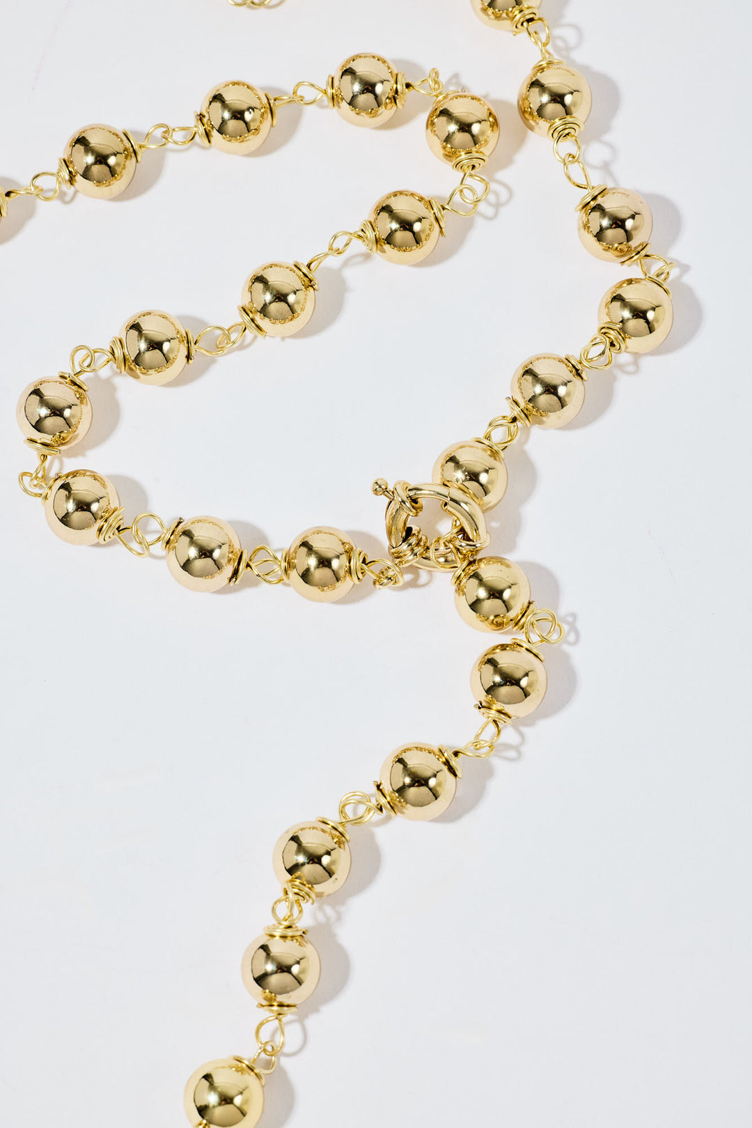 Tiny Sphere Chain Gold