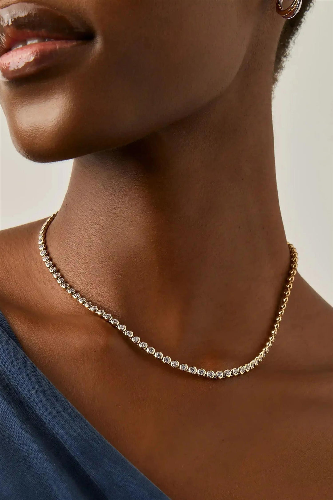 Tennis Round Necklace Gold
