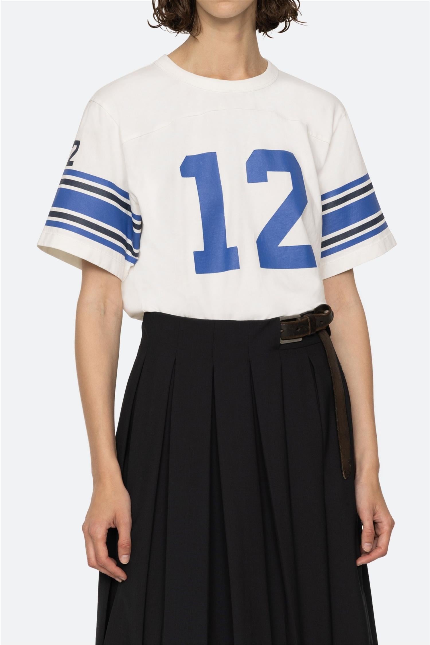 Finnley Football Graphic T-Shirt White – DenDama
