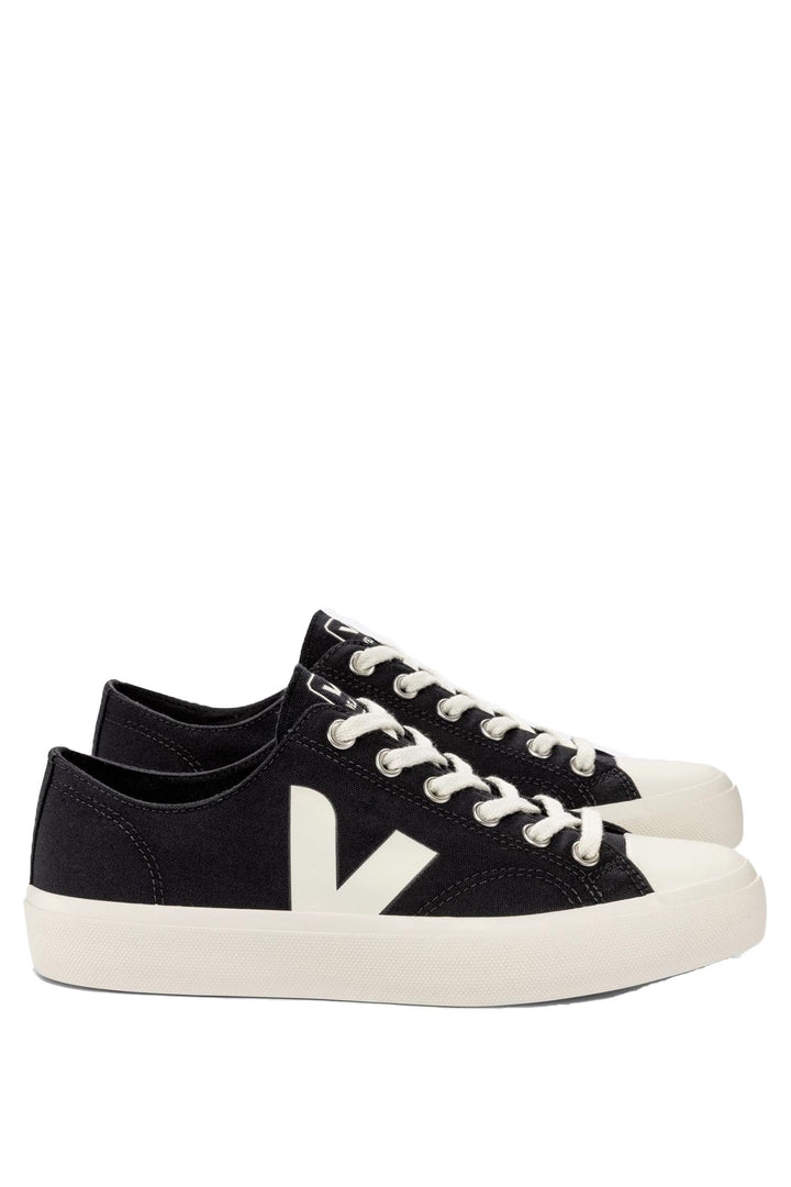 Wata II Low Canvas Black Pierre