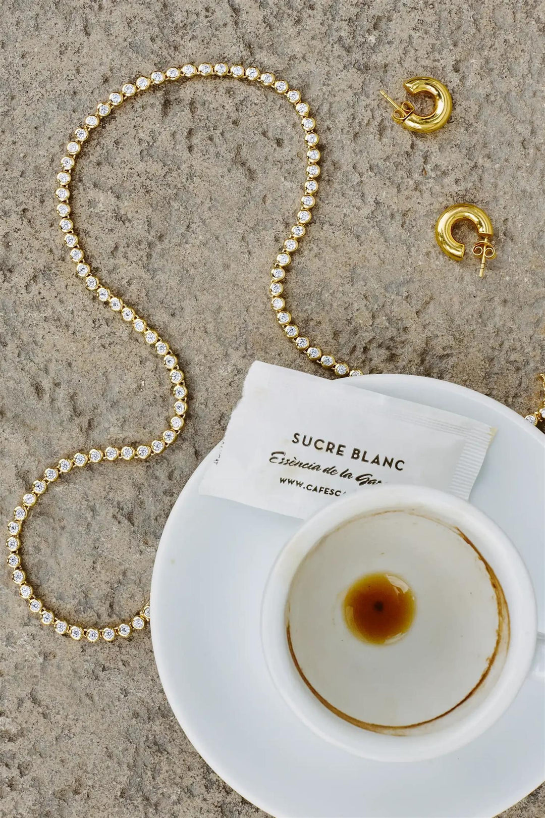Tennis Round Necklace Gold