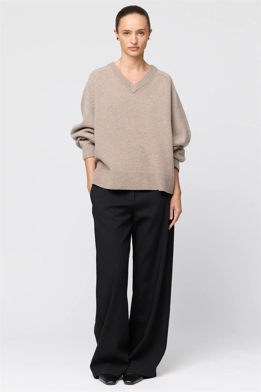 Harbour V-Neck Sweater Wheat
