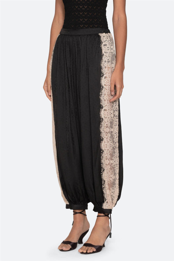 Ethel Solid Bloomer Pants Black