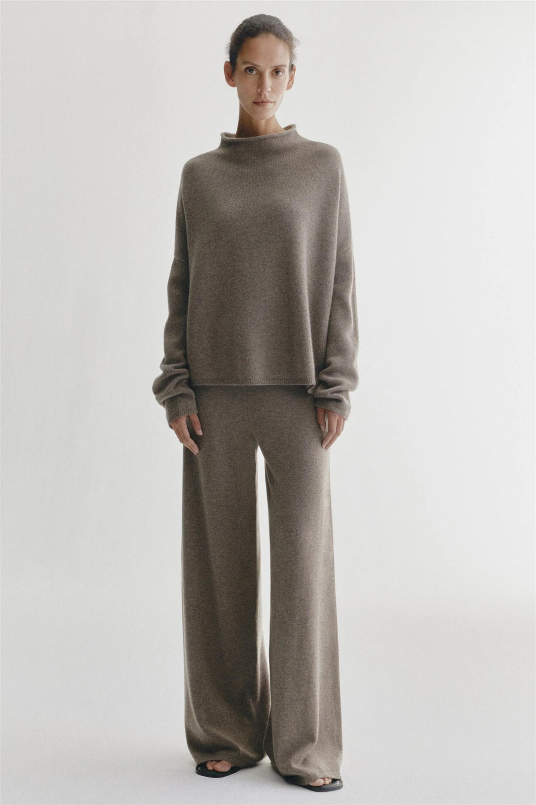 Sandy Cashmere Sweater Truffle