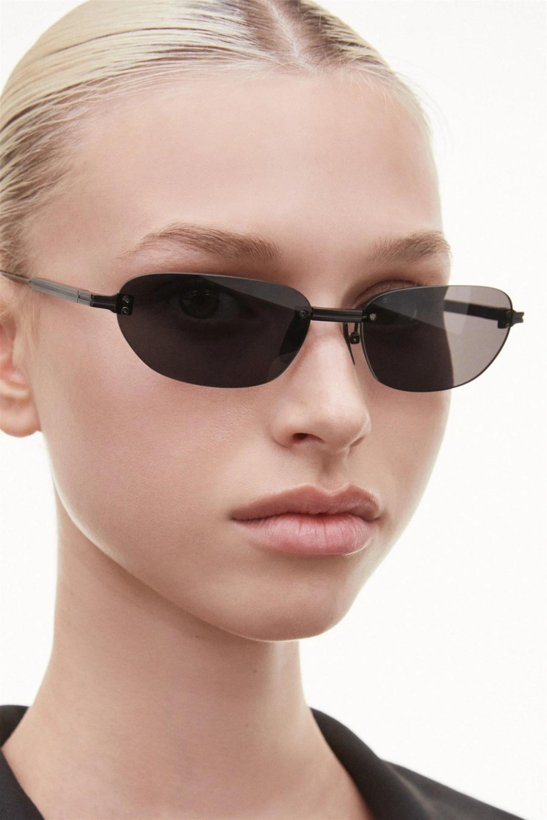 Rimless Oval Black