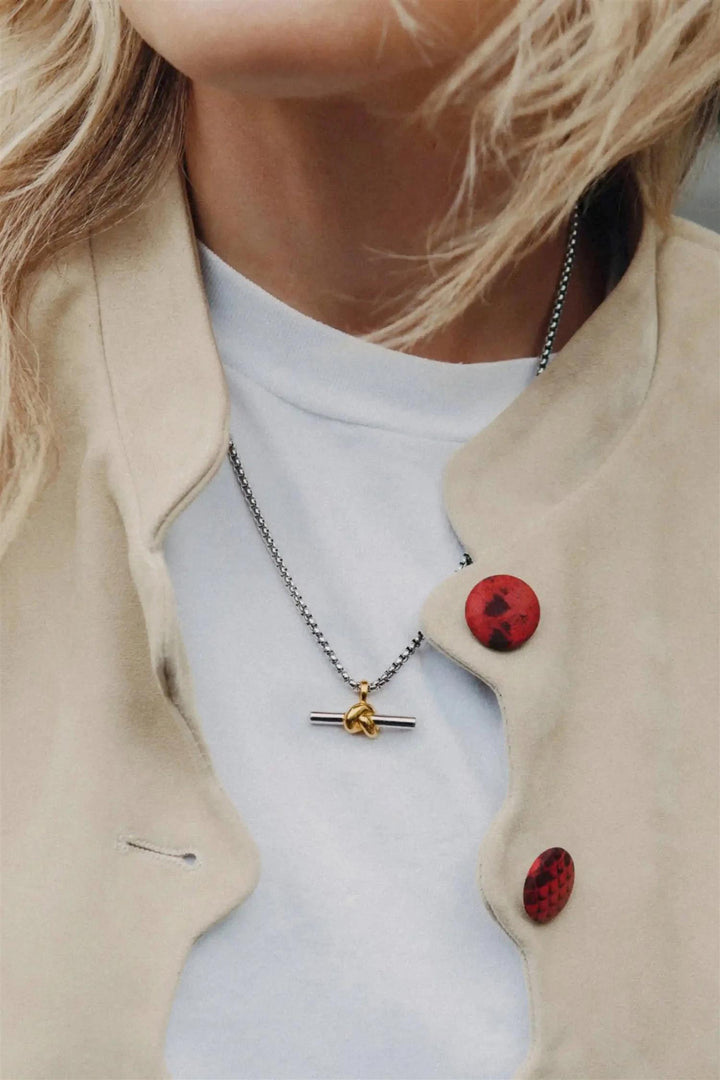 Lucy Williams Chunky Knot T-Bar Necklace Silver/Gold
