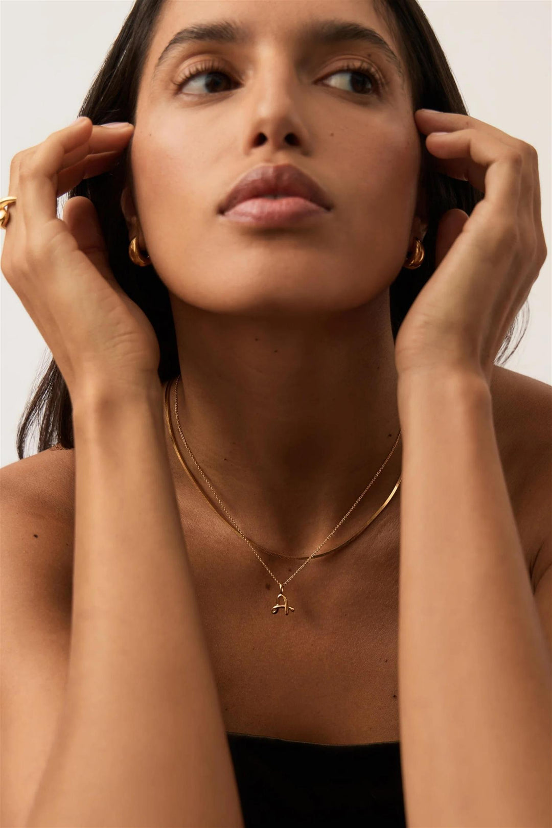 Curly Molten Mini Initial Necklace Gold