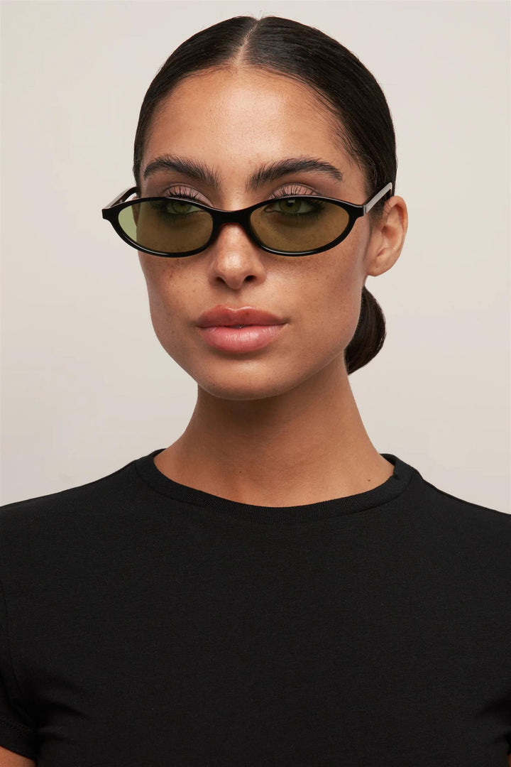 Hazel Black/Ligh t Green