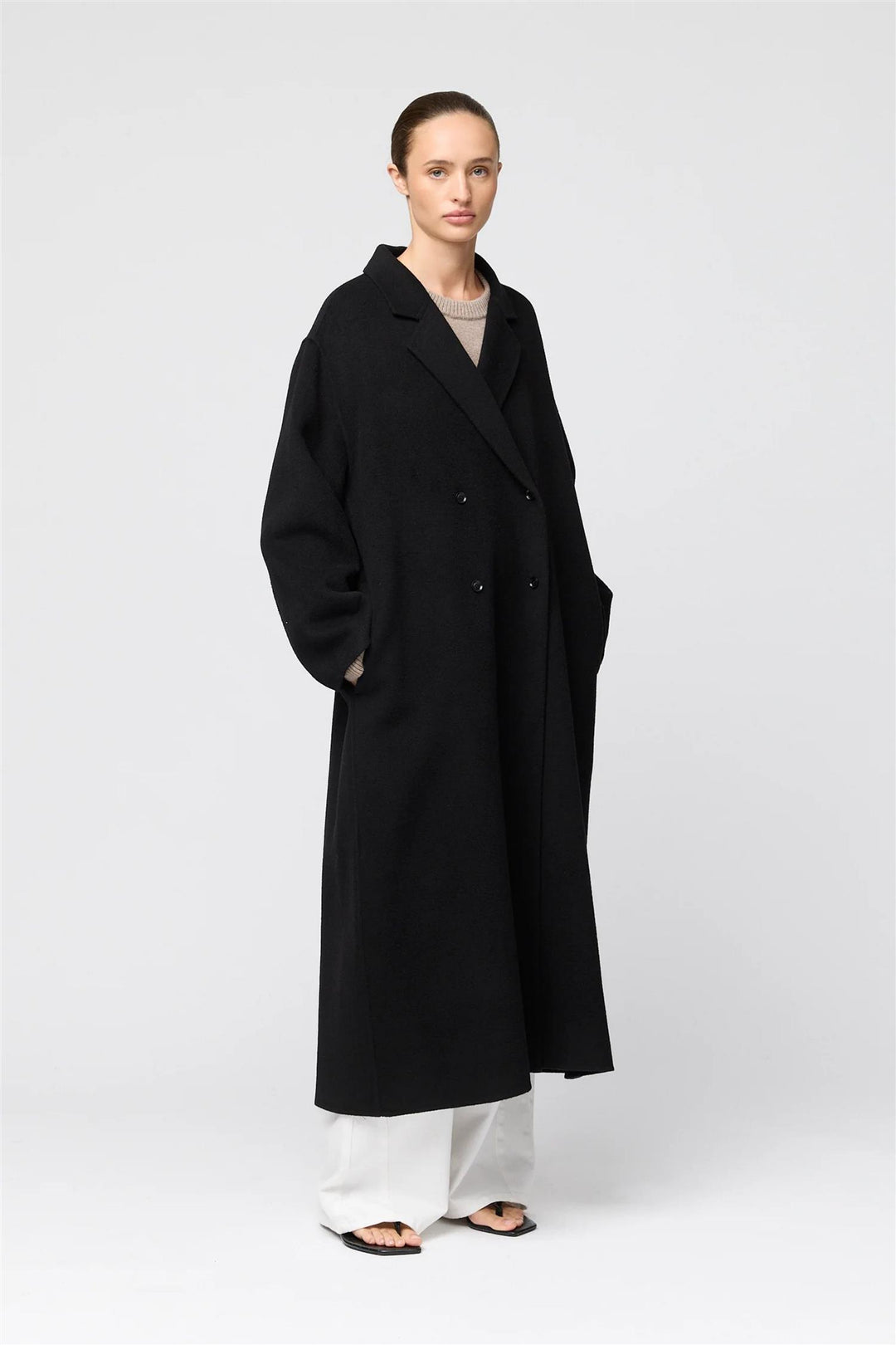 Doublé Wool Lounge Coat Jet Black