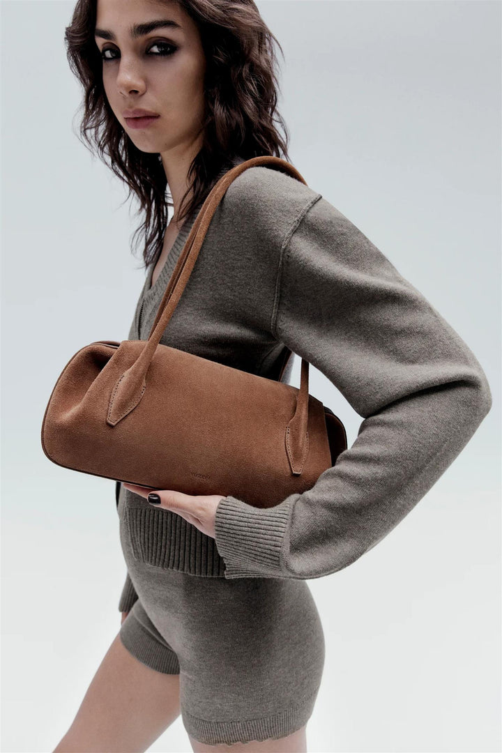 Oyster Shoulder Bag Suede Leather Cognac