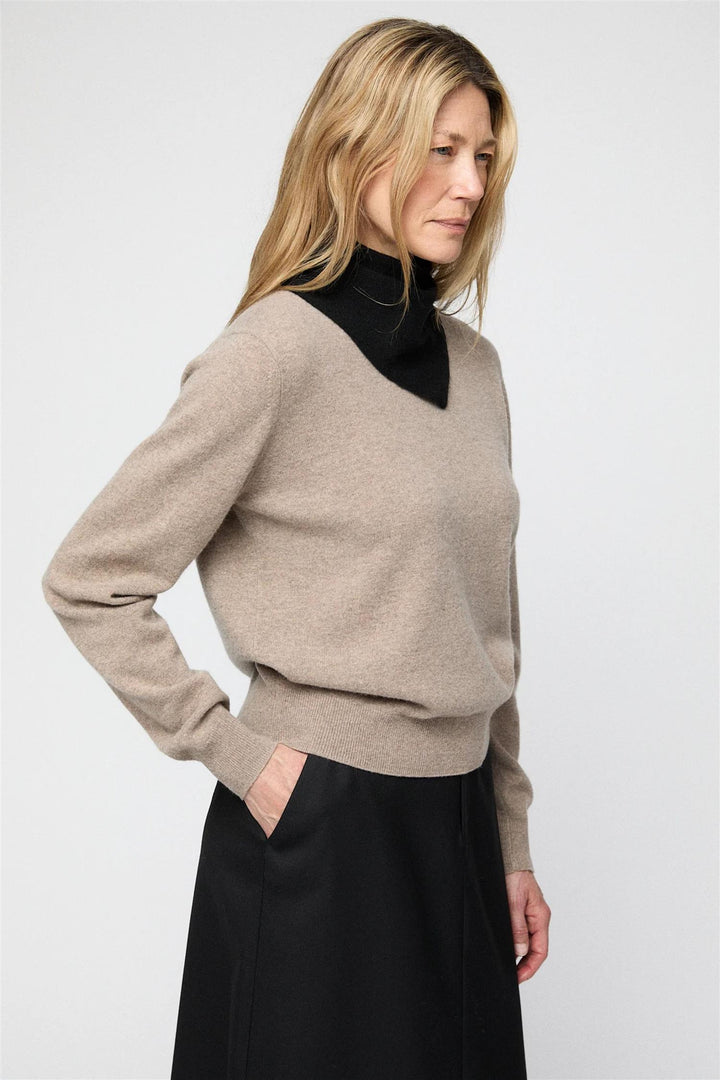 Memoir Cashmere Mini Scarf Jet Black