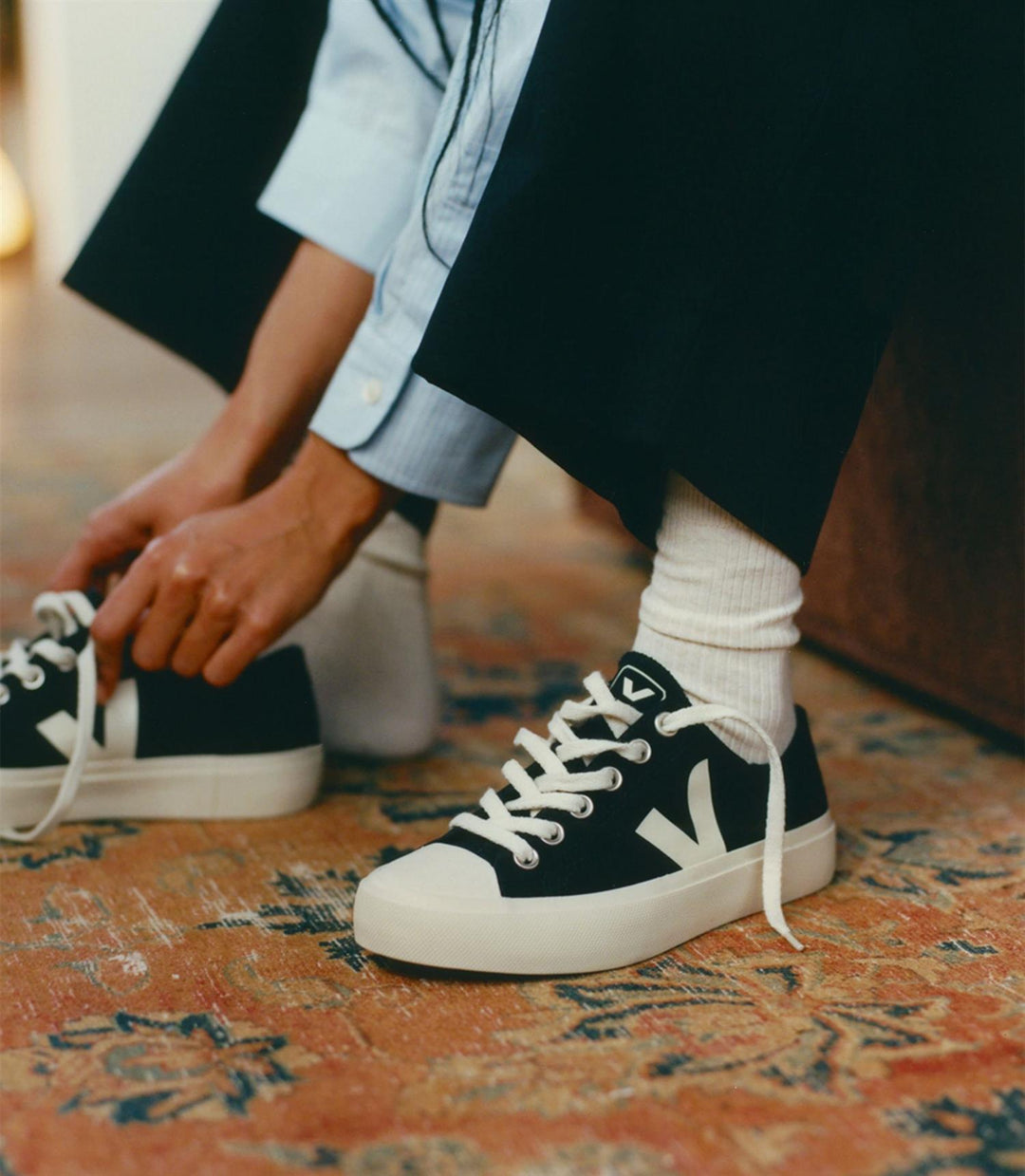 Wata II Low Canvas Black Pierre
