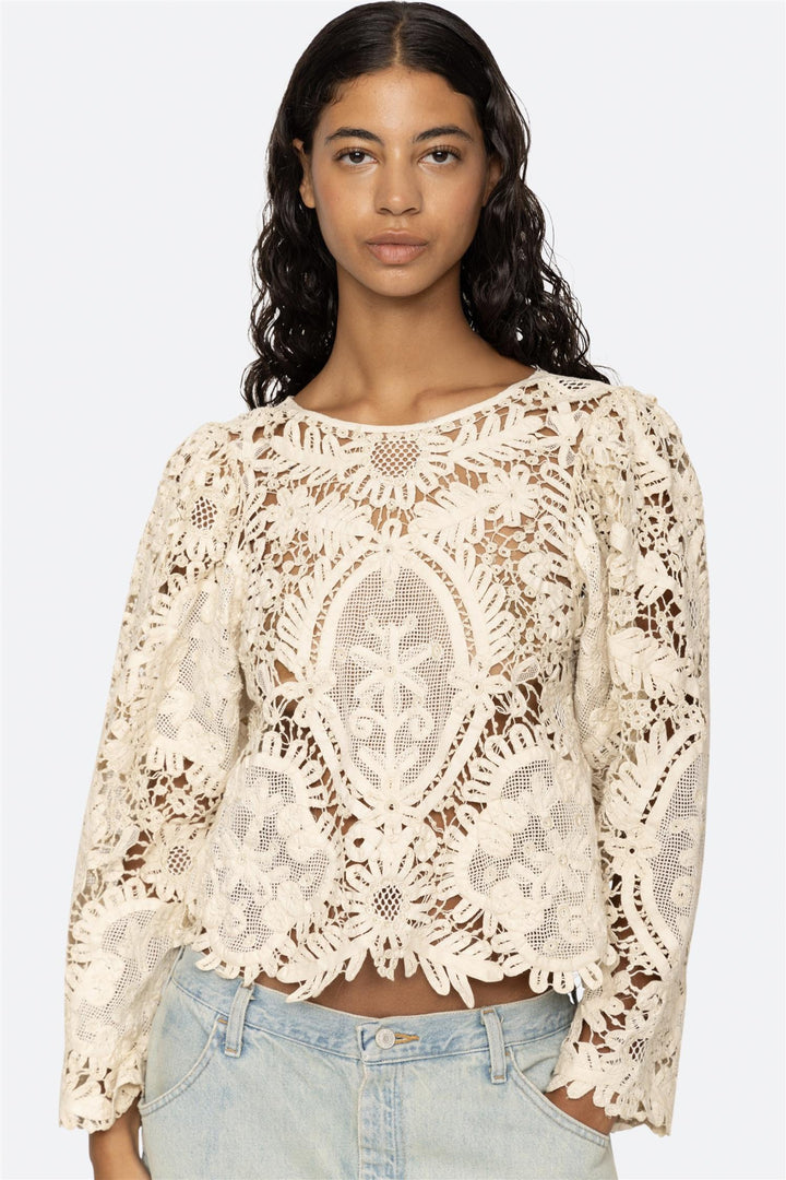 Bente Embroidery Long Sleeve Top Cream