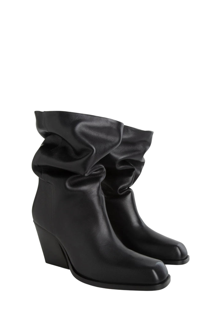 Delavar Slouch Boot Black